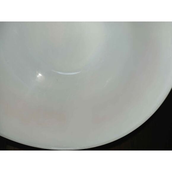 Vintage Anchor Hocking Fire King mushrooms milk glass bowl - Picture 8 of 8